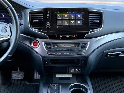 Used 2021 Honda Pilot Special Edition image 12