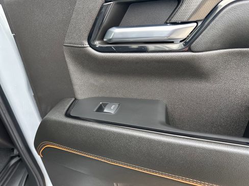 Used 2024 GMC Sierra 1500 AT4 w/ Technology Package image 35