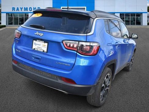 Used 2023 Jeep Compass Limited image 2