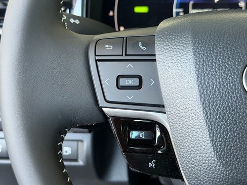 Certified 2026 Toyota Camry SE FWD image 25