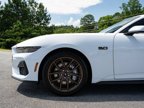 New 2026 Ford Mustang GT RWD image 4