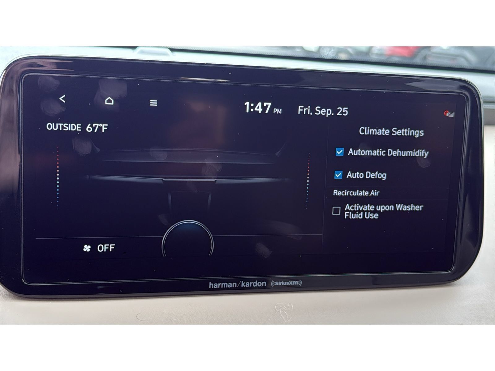 Used 2023 Hyundai Santa Fe SEL w/ Premium Package AWD/4WD image 23