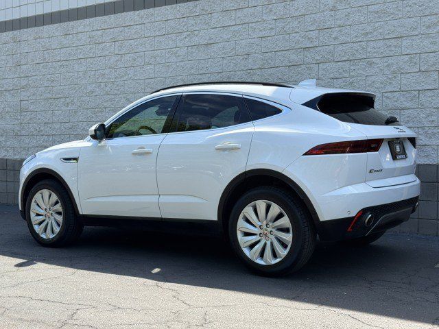Used 2018 Jaguar E-PACE SE AWD/4WD image 2