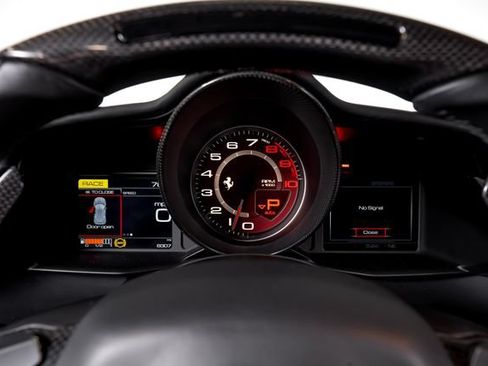 Certified 2018 Ferrari 488 GTB RWD image 32