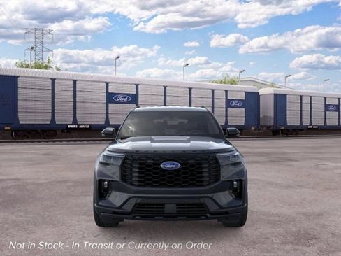 New 2026 Ford Explorer ST-Line w/ ST-Line Street Pack RWD image 6