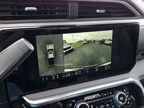 New 2026 GMC Sierra 2500 Denali w/ Denali Reserve Package AWD/4WD image 15