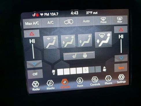 Used 2022 Jeep Cherokee Latitude Lux image 16