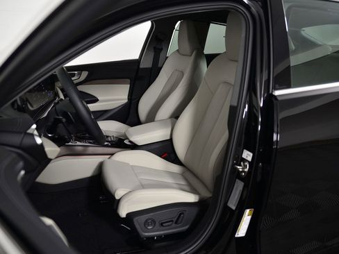 New 2025 Audi A5 2.0T Prestige image 4