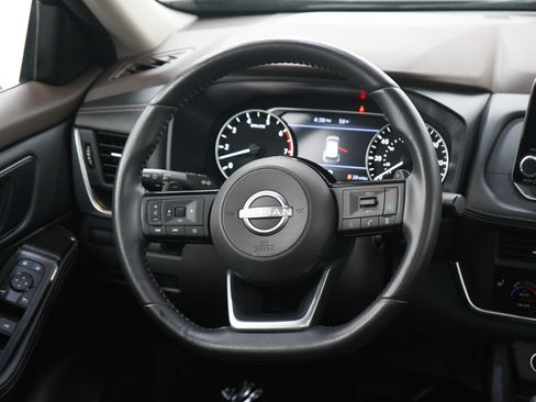Used 2023 Nissan Rogue SV w/ SV Premium B Package AWD/4WD image 16