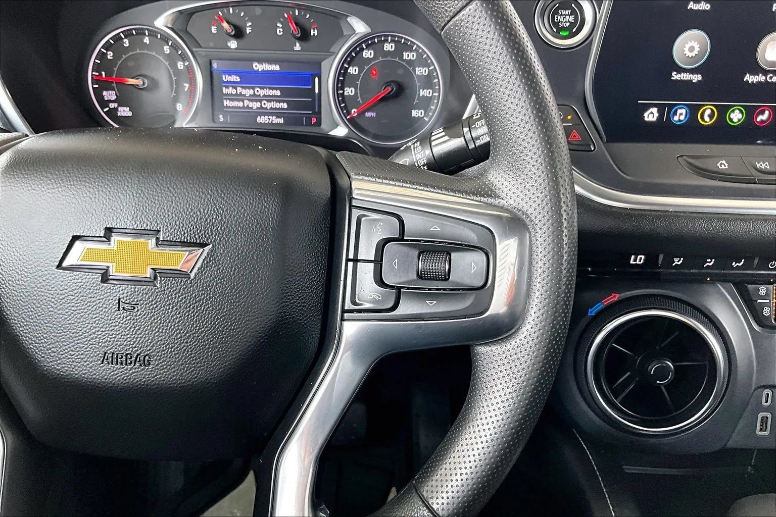 Used 2023 Chevrolet Blazer LT AWD/4WD image 11