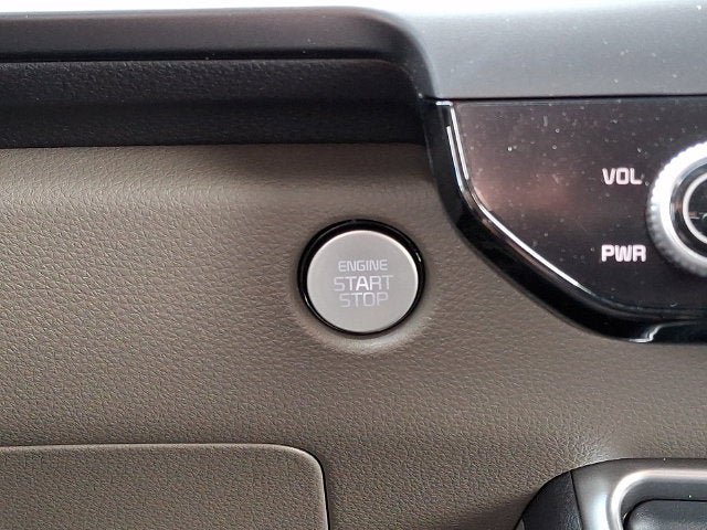 Used 2026 Kia Carnival FWD image 27