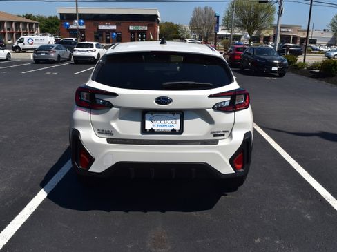 Used 2025 Subaru Crosstrek 2.0i AWD/4WD image 7
