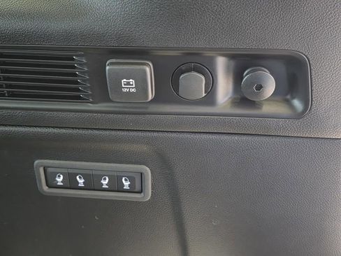 New 2025 Jeep Wagoneer L Series III w/ Premium Group I image 13