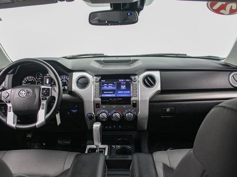 Used 2021 Toyota Tundra SR5 AWD/4WD image 31