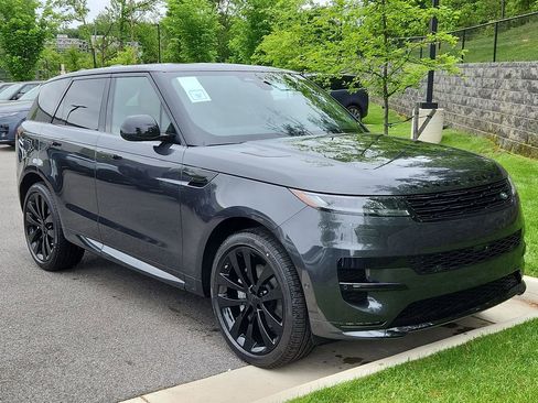 New 2026 Land Rover Range Rover Sport Dynamic SE AWD/4WD image 10