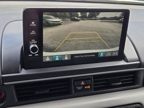 Used 2023 Honda Pilot Touring image 25