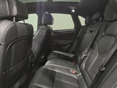 New 2026 Porsche Macan Turbo image 27