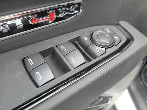 Used 2025 GMC Sierra 1500 AT4X AWD/4WD image 20