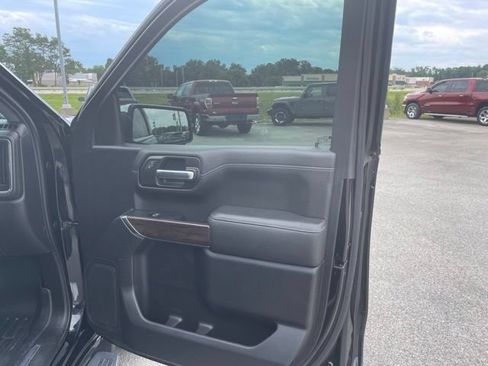 Used 2019 GMC Sierra 1500 SLT w/ SLT Premium Package AWD/4WD image 47