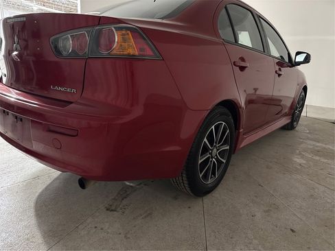 Used 2017 Mitsubishi Lancer ES image 21