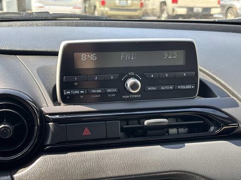 Used 2016 MAZDA MX-5 Miata Sport image 15