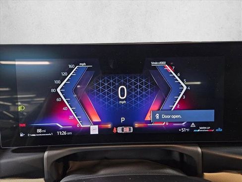 New 2026 BMW 330i Sedan w/ Convenience Package image 10