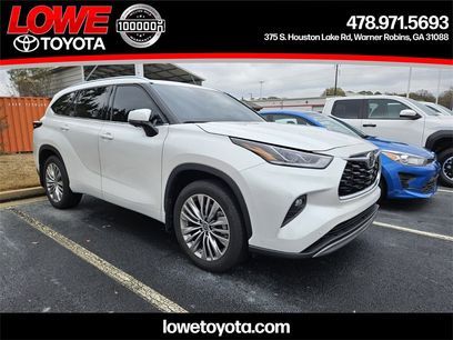 Used 2024 Toyota Highlander Platinum