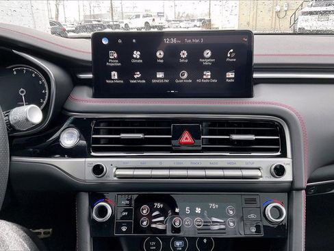 Used 2025 Genesis G70 2.5T w/ Sport Prestige Package image 15