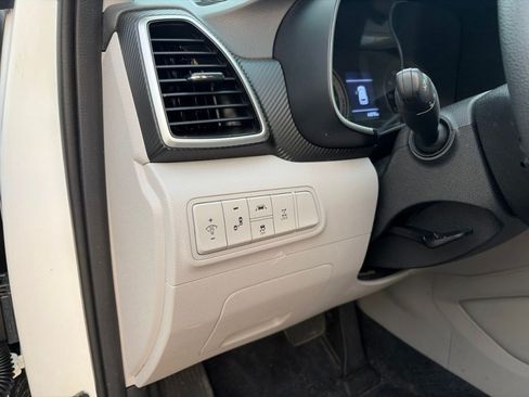 Used 2020 Hyundai Tucson SEL AWD/4WD image 16