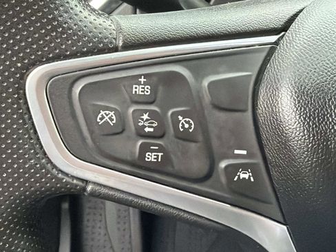 Used 2021 Chevrolet Equinox LS w/ LPO, Floor Liner Package image 6