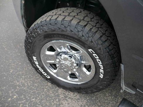 Certified 2024 RAM 2500 Tradesman w/ Chrome Appearance Group image 17