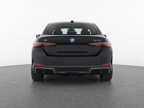 Used 2023 BMW i4 eDrive35 RWD image 7