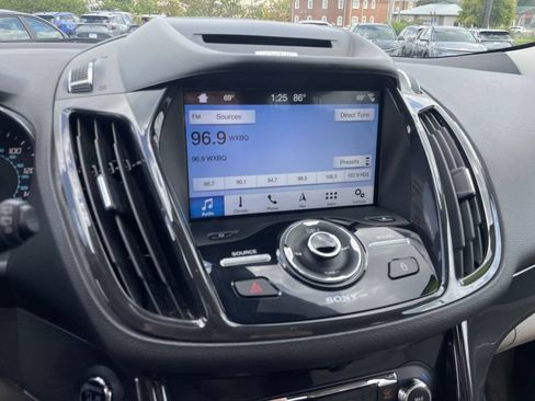 Used 2016 Ford Escape Titanium AWD/4WD image 12