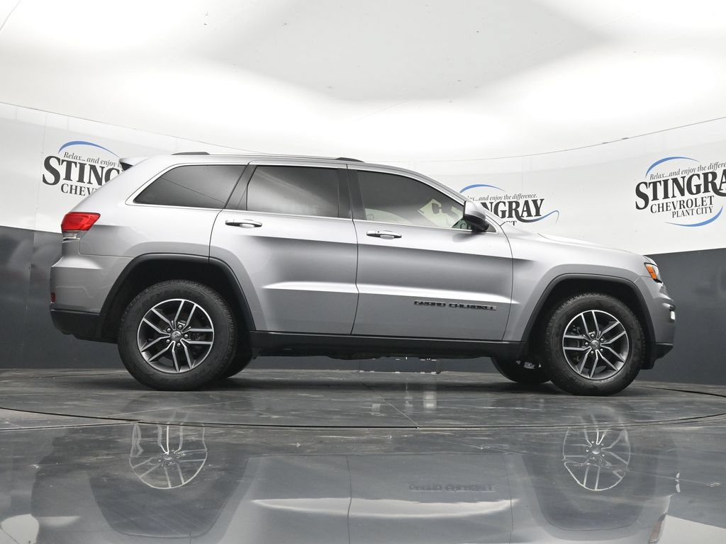 Used 2018 Jeep Grand Cherokee Laredo RWD image 33