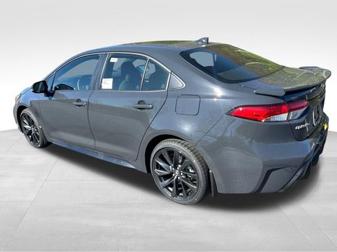 New 2026 Toyota Corolla SE FWD image 3