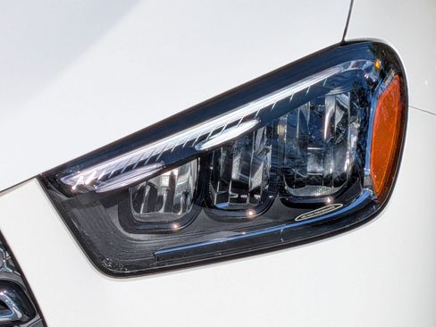 Certified 2024 Mercedes-Benz GLE 450 4MATIC w/ AMG Line Exterior image 6