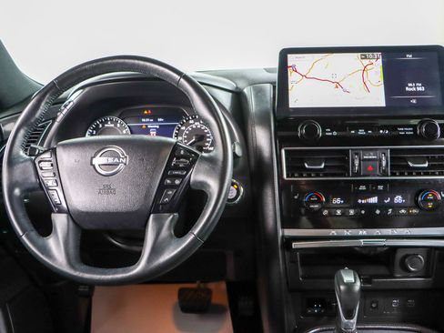Used 2024 Nissan Armada SL w/ Midnight Edition Package image 18