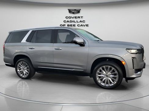 Certified 2024 Cadillac Escalade Premium Luxury image 12