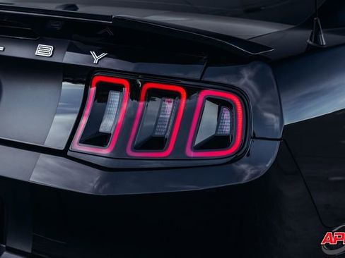 Used 2010 Ford Mustang Shelby GT500 image 50