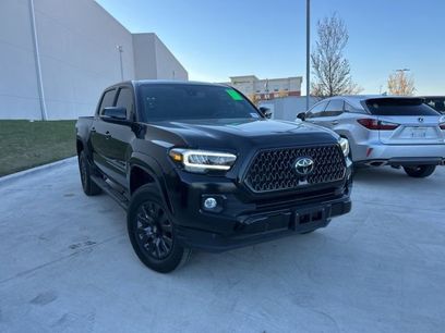 Used 2022 Toyota Tacoma Limited w/ Nightshade Package