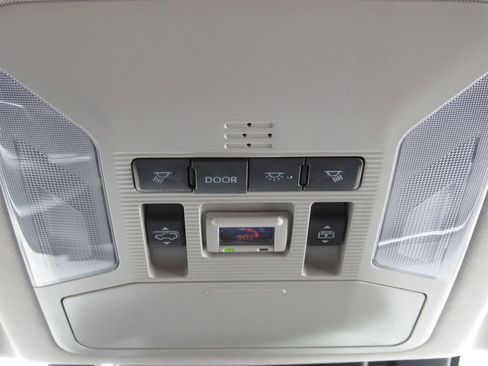 Used 2024 Toyota RAV4 Limited w/ Advanced Technology Package AWD/4WD image 29