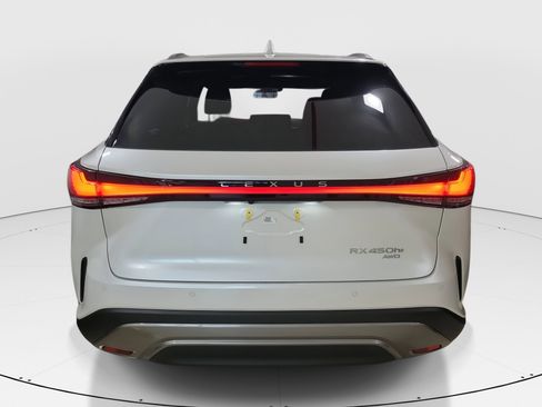 New 2025 Lexus RX 450h AWD w/ Luxury Package image 5