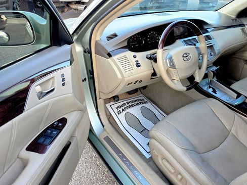 Used 2008 Toyota Avalon Limited FWD image 14