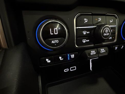 Used 2022 Chevrolet Tahoe High Country AWD/4WD image 20