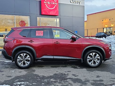 Certified 2021 Nissan Rogue SV image 7