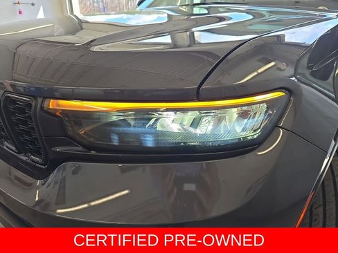 Used 2024 Jeep Grand Cherokee L Limited w/ Black Appearance Package AWD/4WD image 34
