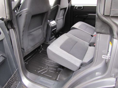 Used 2023 Ford Bronco Big Bend image 22