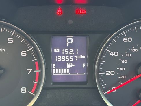 Used 2013 Subaru Crosstrek 2.0i Limited AWD/4WD image 33