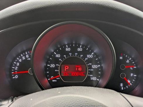 Used 2016 Kia Soul image 11