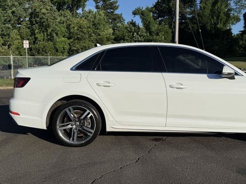 Used 2018 Audi A4 2.0T Premium Plus w/ Premium Plus Package AWD/4WD image 9